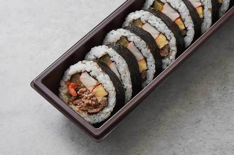 Kimbap. Sushi. What is difference?