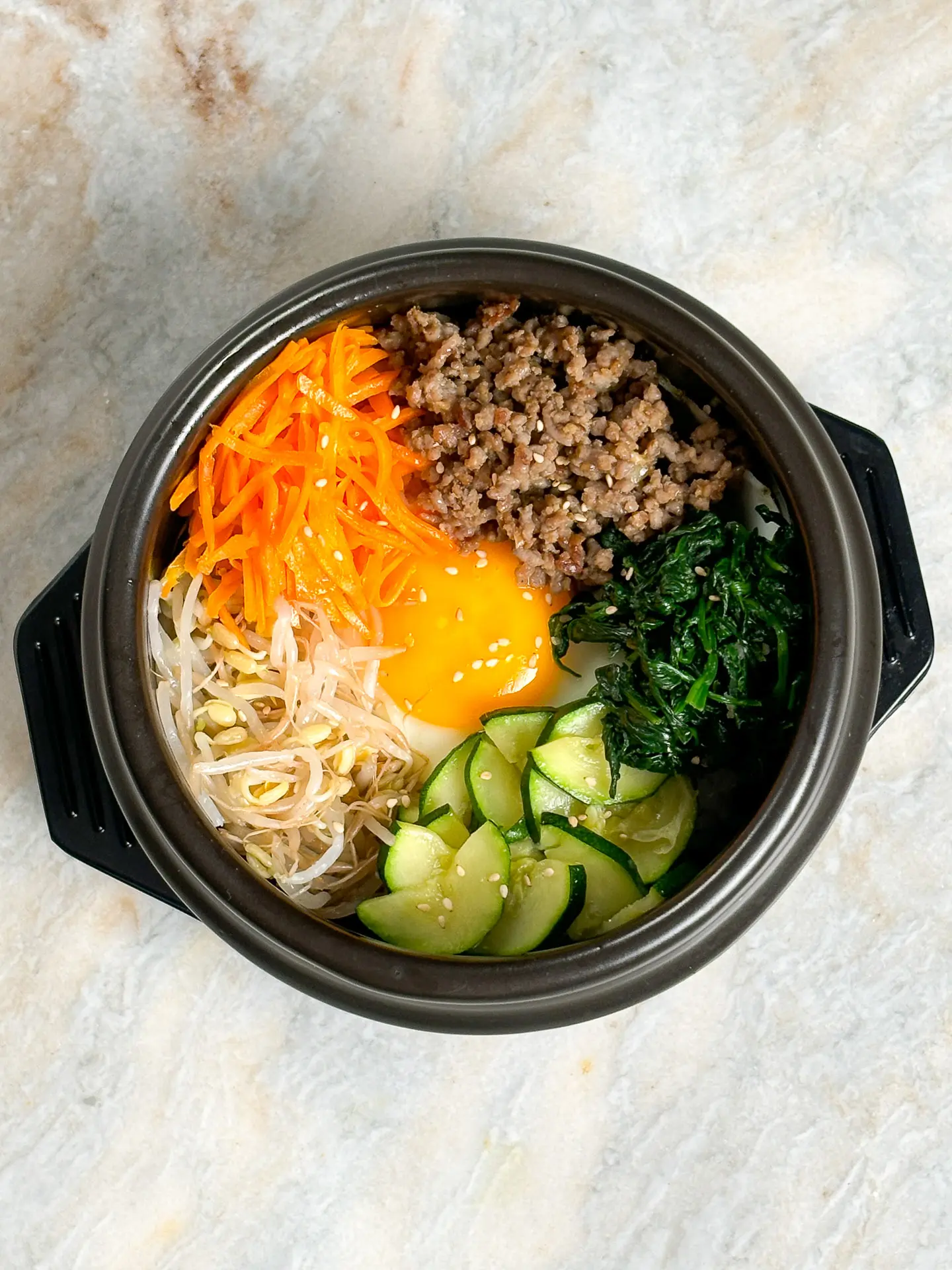 dolsot bibimbap_main